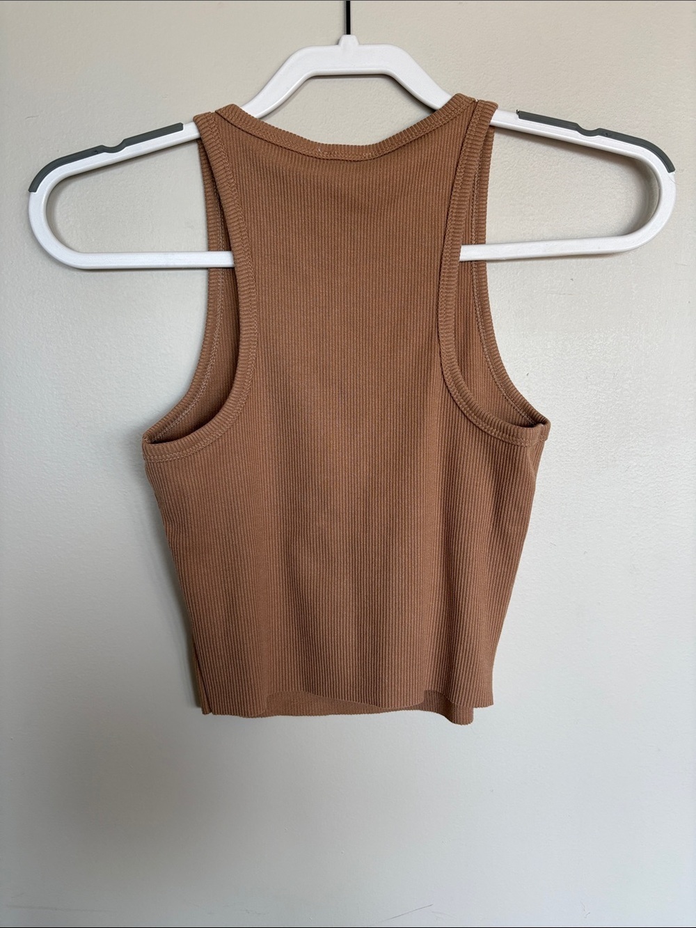 Princess Polly Selena Ribbed Tank Top Brown Size 4 NWT - Picture 4 of 6